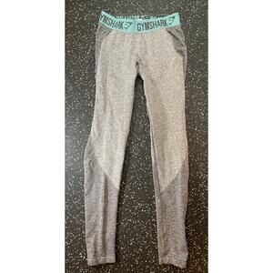 Gymshark Women's Gray Elastic Waist Pull‎ On Athletic Leggings Size Medium